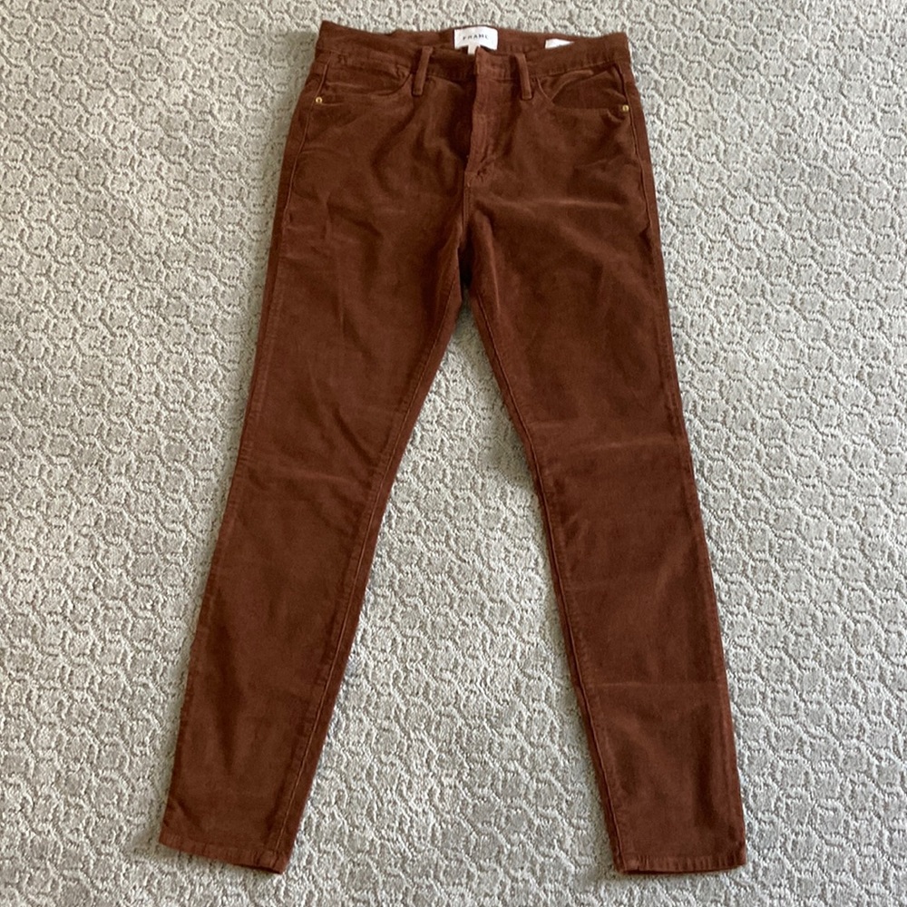 FRAME Le High Skinny Corduroy pants.